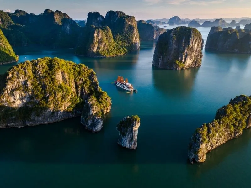 Hòn Trống Mái ở đâu