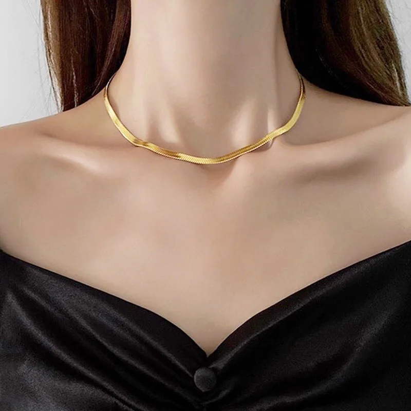 nằm mơ thấy dây chuyền vàng 18K