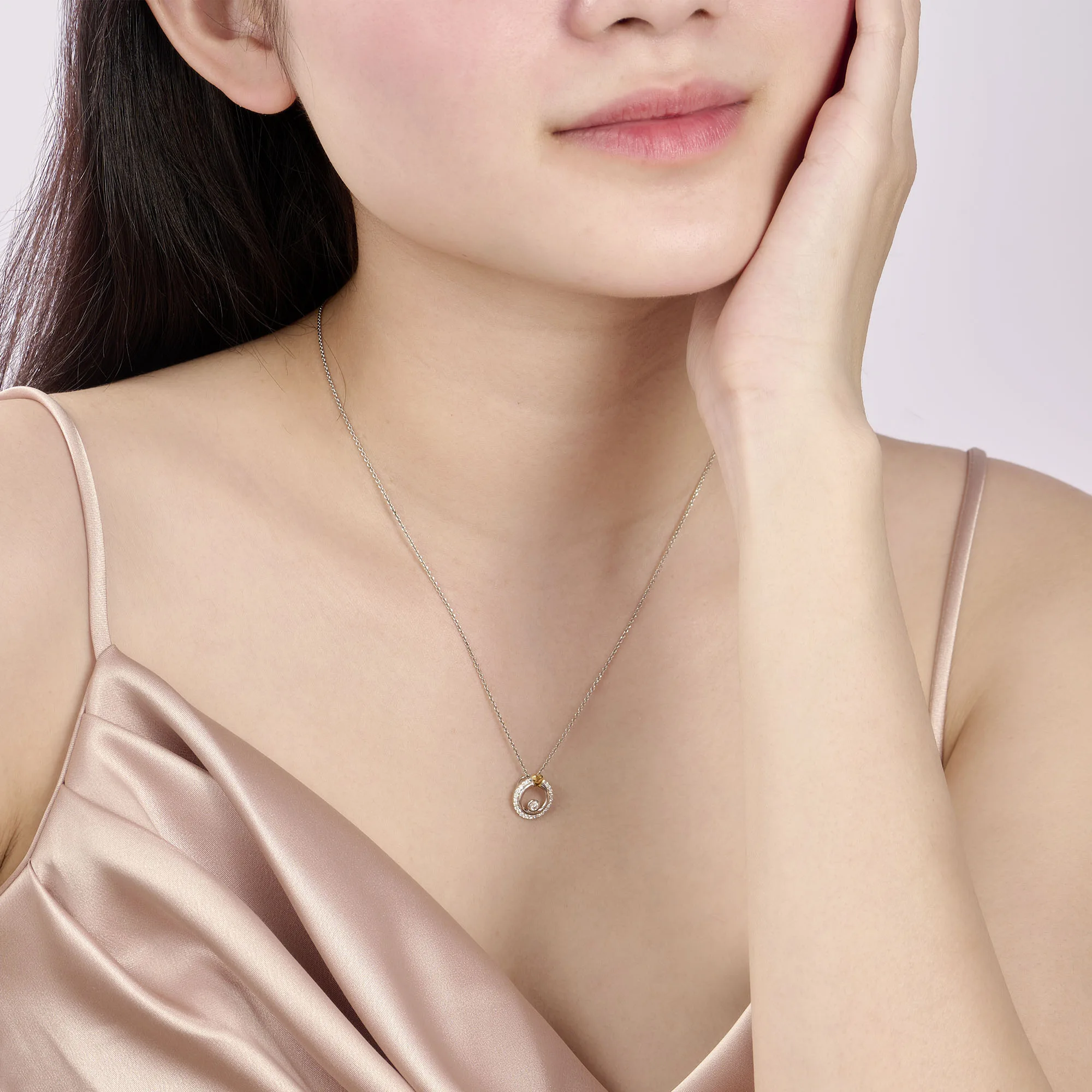 nằm mơ thấy dây chuyền vàng 18K